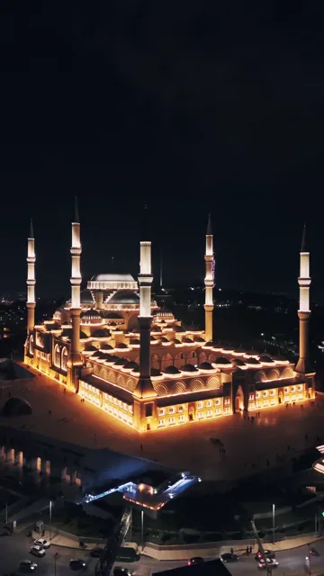 Quran video background: Çamlıca at night