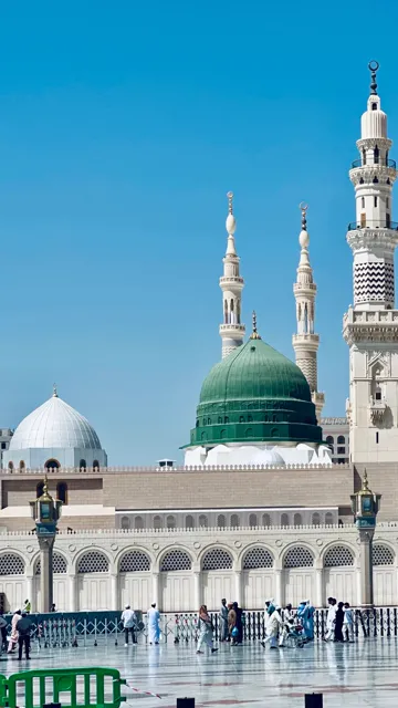 Quran video background: The Prophet's Mosque